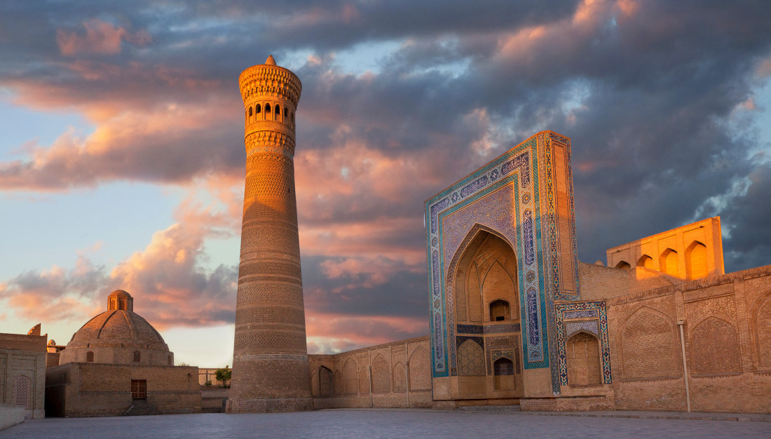 shutterstock_1948404286-0-0-0-0-1738740993_p42458